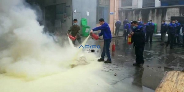 防患于未然，【一管通】通風管道公司組織員工開展應急消防演習